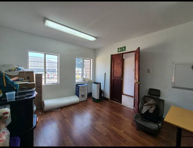 450M² WAREHOUSE TO LET IN ALLANDALE